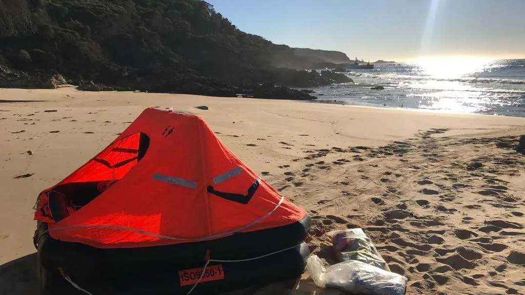 West Offshore Coastal Life Raft